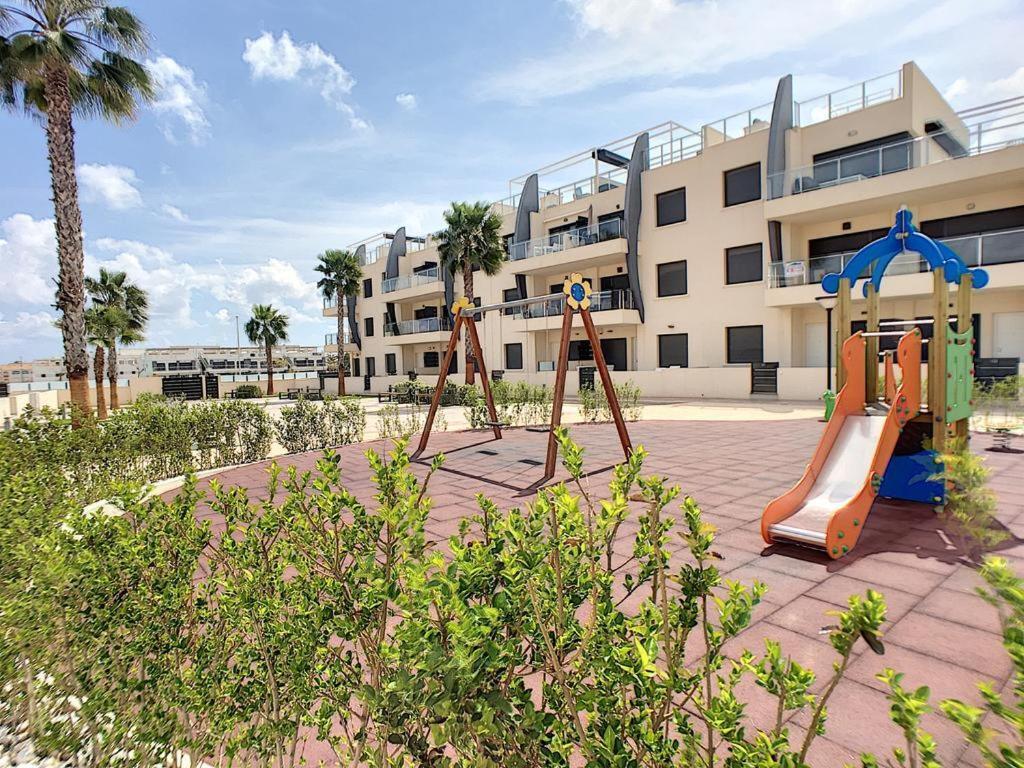 Apartment Playa Elisa Bay Pilar de la Horadada Exterior photo